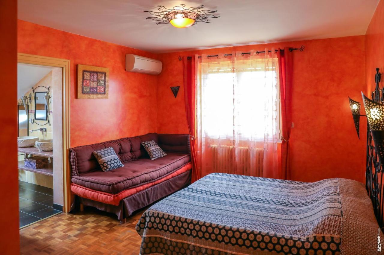 Le Nid De L'Ecureuil Bed and Breakfast Brens  Δωμάτιο φωτογραφία