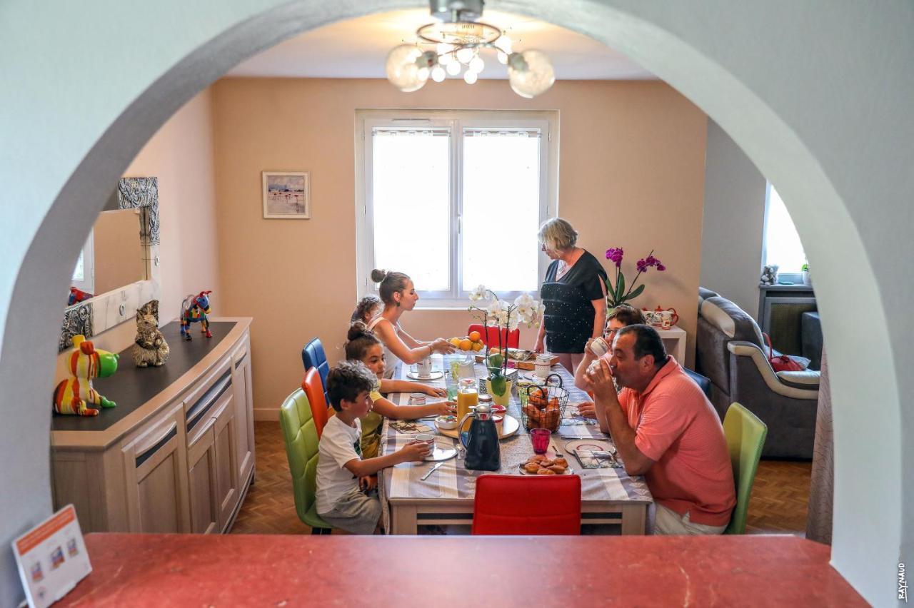 Le Nid De L'Ecureuil Bed and Breakfast Brens  Εξωτερικό φωτογραφία